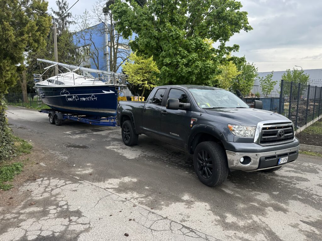 Specjalistyczny transport łodzi